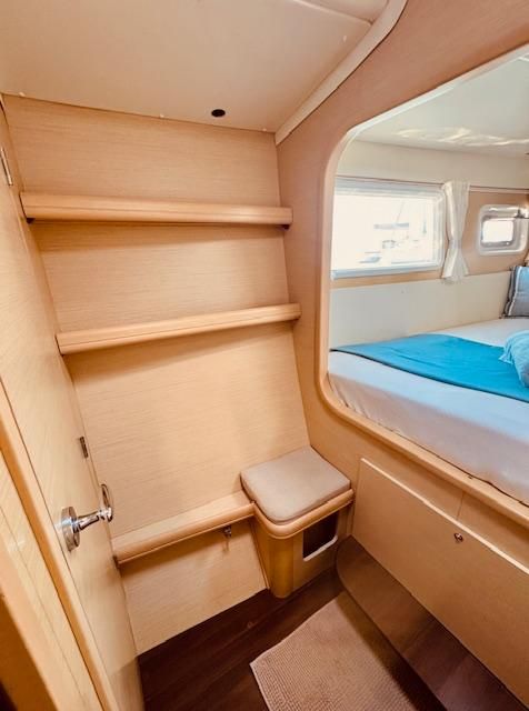 2010 Lagoon 44 