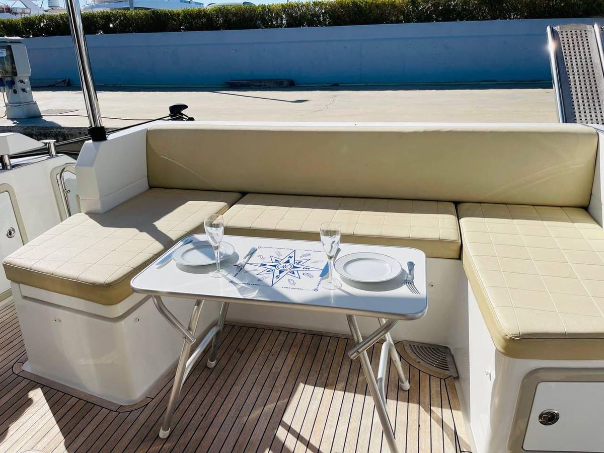 2016 Azimut 52 