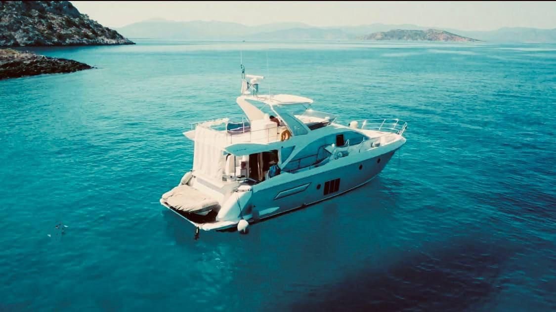 2016 Azimut 52 