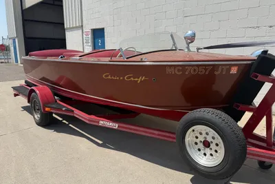 Chris-Craft 17’ Sportsman