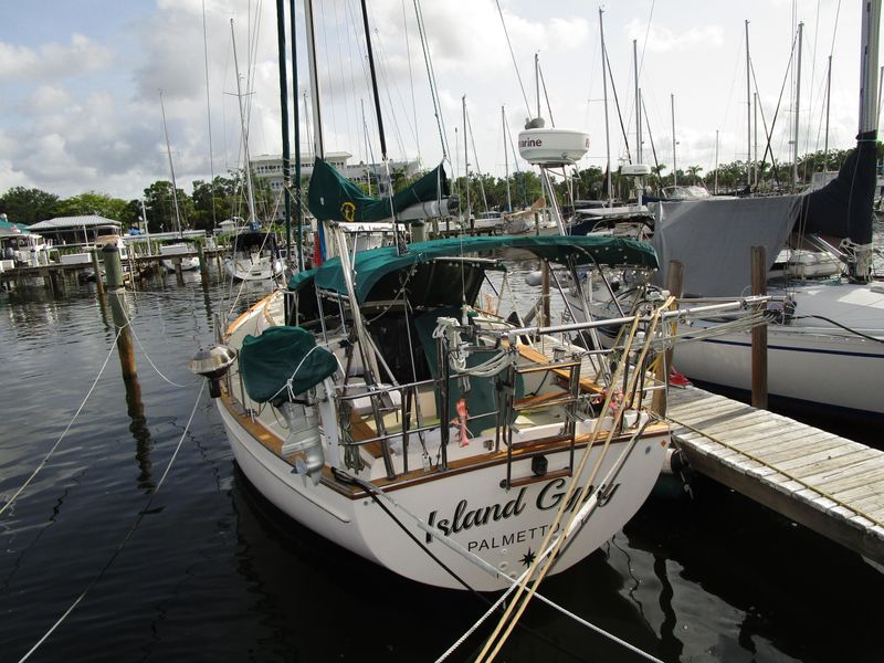 1996 Island Packet 40