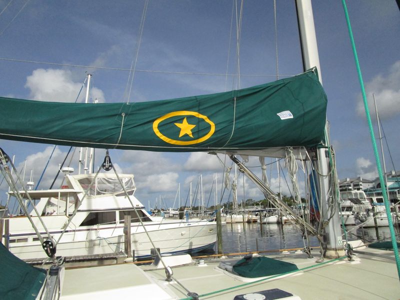 1996 Island Packet 40