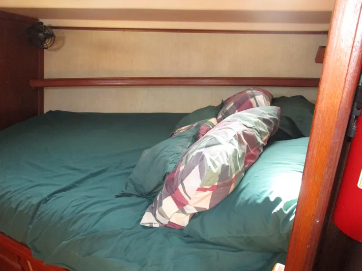 Island Gypsy Yacht Photos Pics 