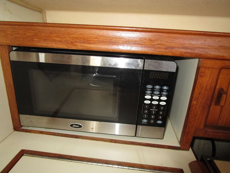 1996 Island Packet 40