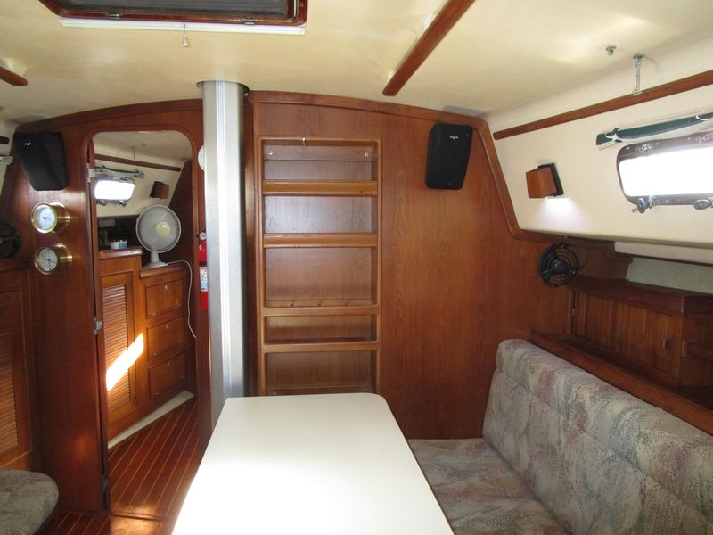 1996 Island Packet 40