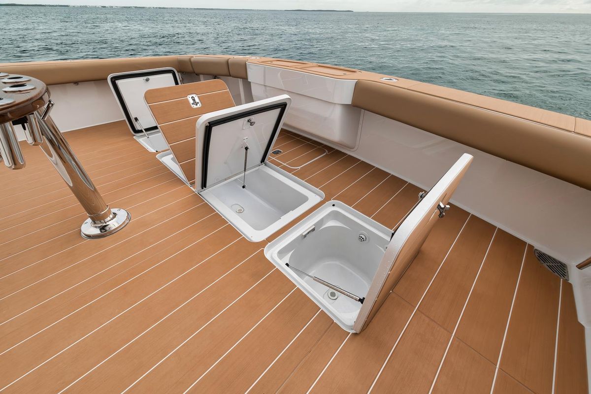 2001 Viking 65 