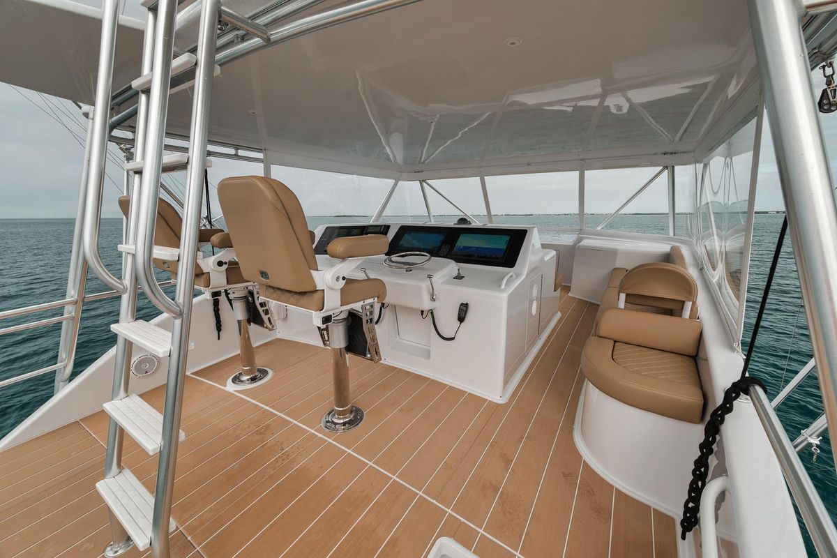 2001 Viking 65 