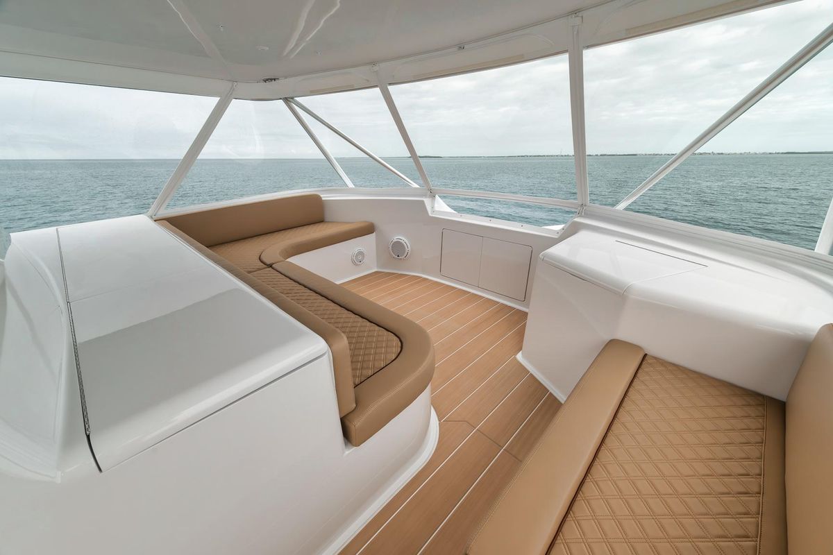 2001 Viking 65 