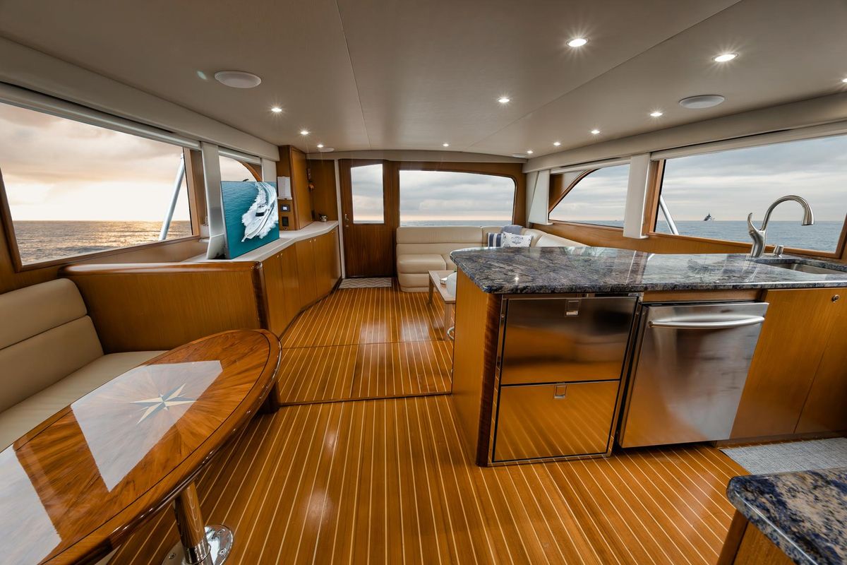2001 Viking 65 