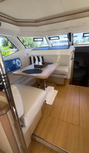 2023 Engines Yacht Photos Pics 