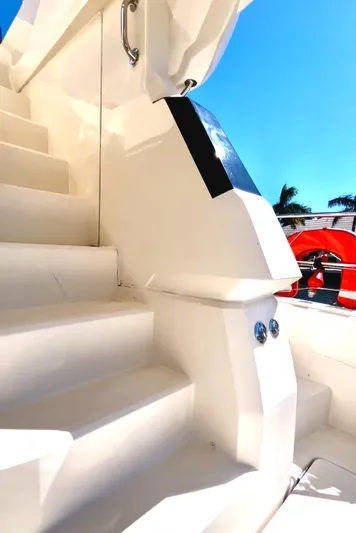 2023 Engines Yacht Photos Pics 