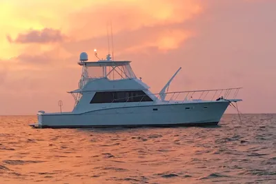 Hatteras 52 Convertible