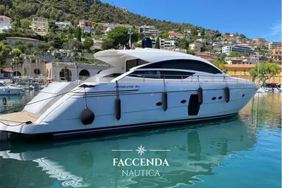 2013 Pershing 64
