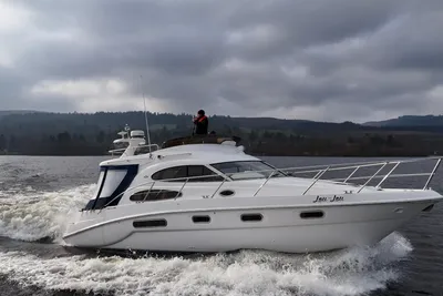 2000 Sealine F37