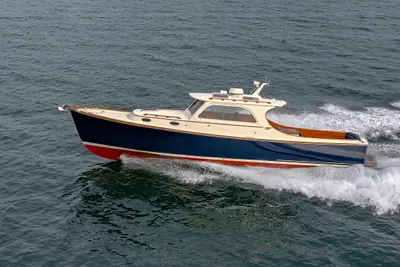 Hinckley Picnic Boat EP