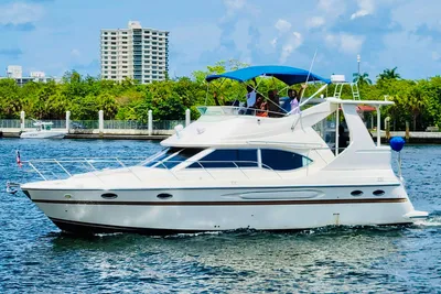 1999 Maxum 4100 SCA