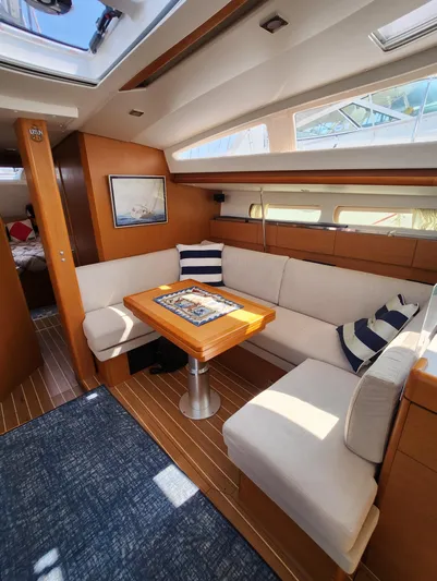 Euphoria 3 Yacht Photos Pics 