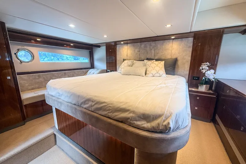Frivolous Yacht Photos Pics Luxurious bedroom interior of 2021 Riviera 5400 Sport Yacht Platinum Edition.