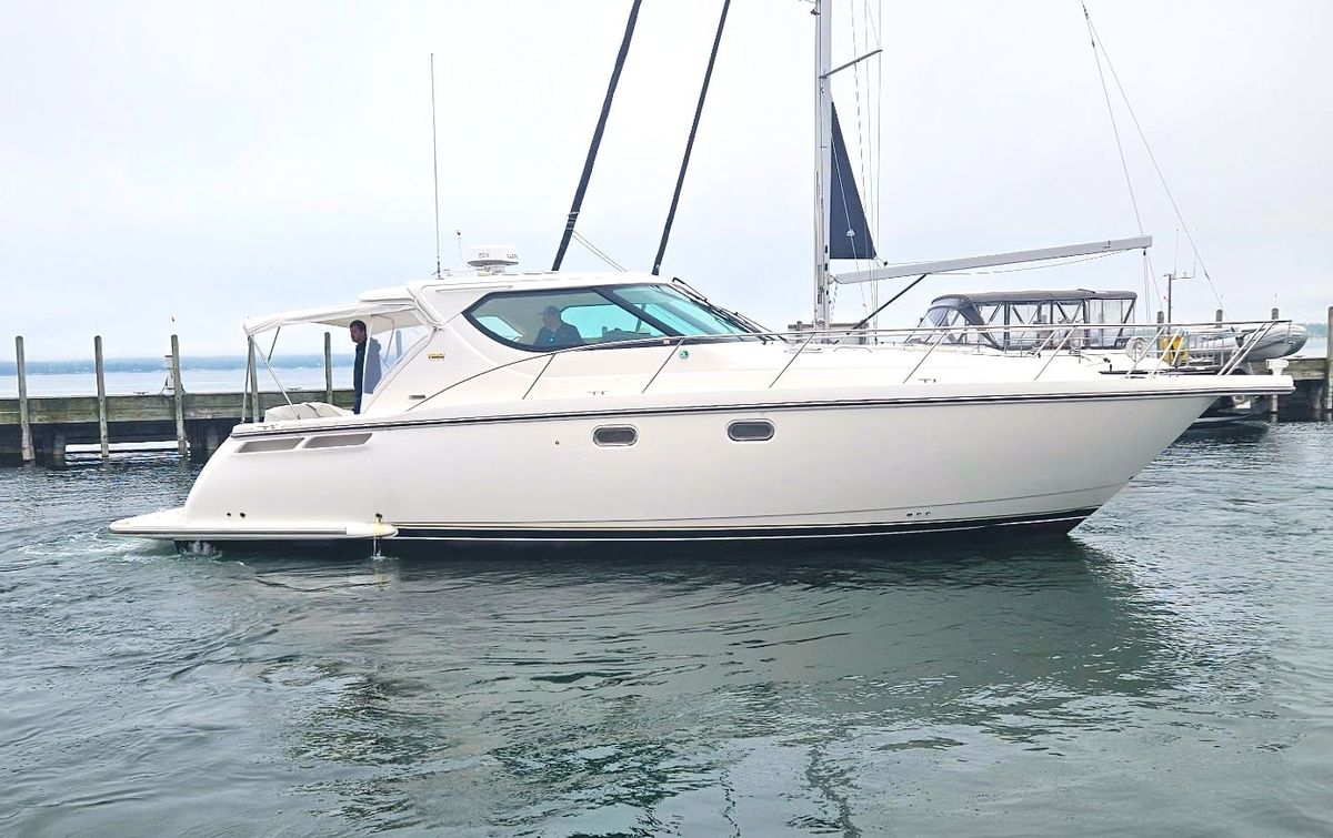 2006 Tiara Yachts 43 