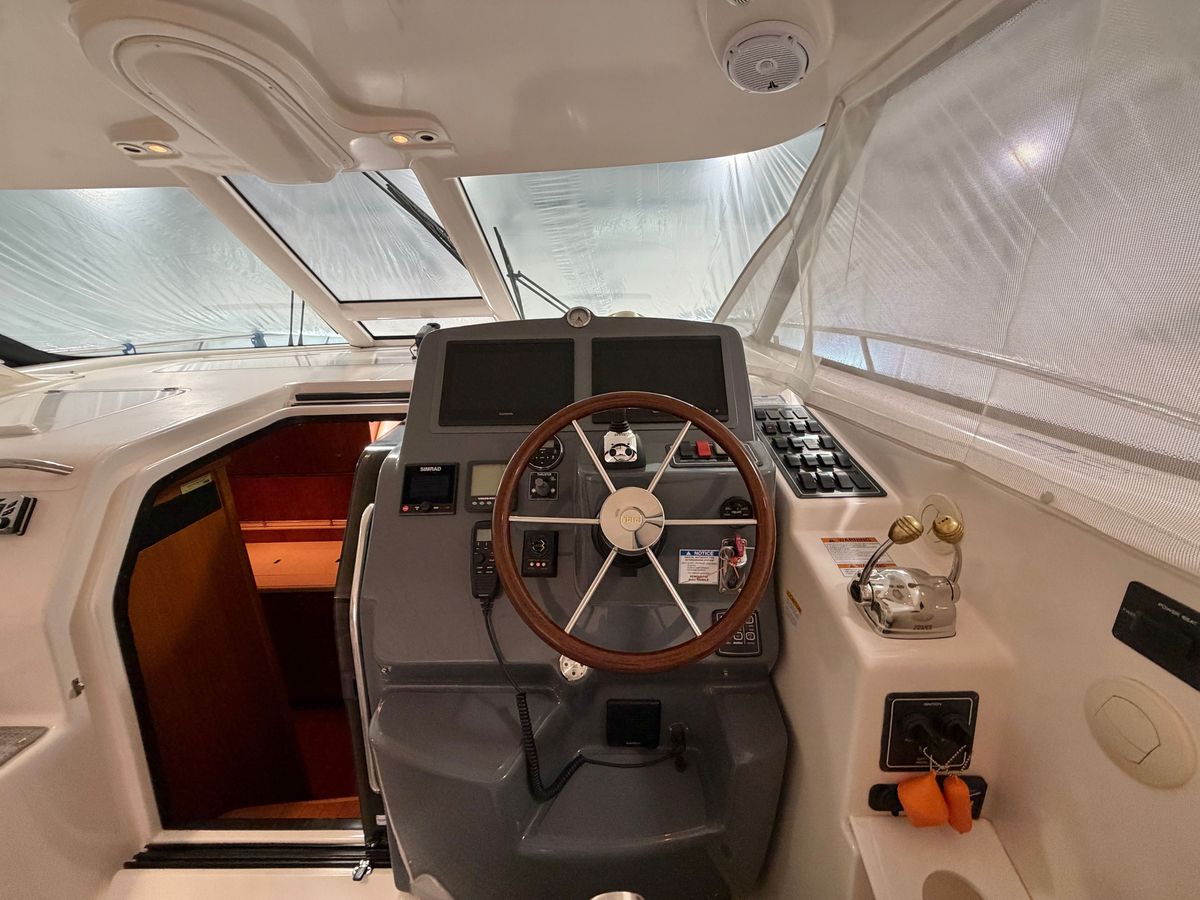 2006 Tiara Yachts 43 