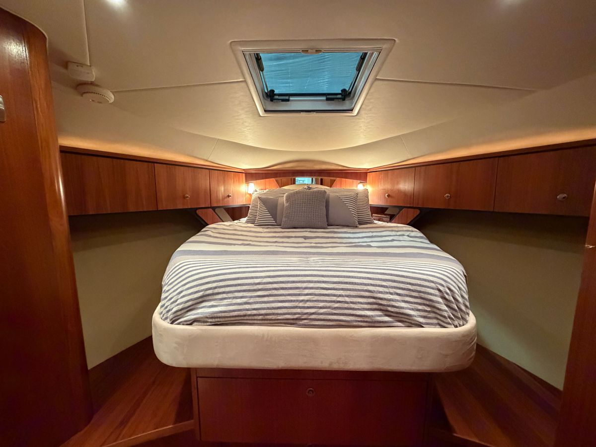 2006 Tiara Yachts 43 