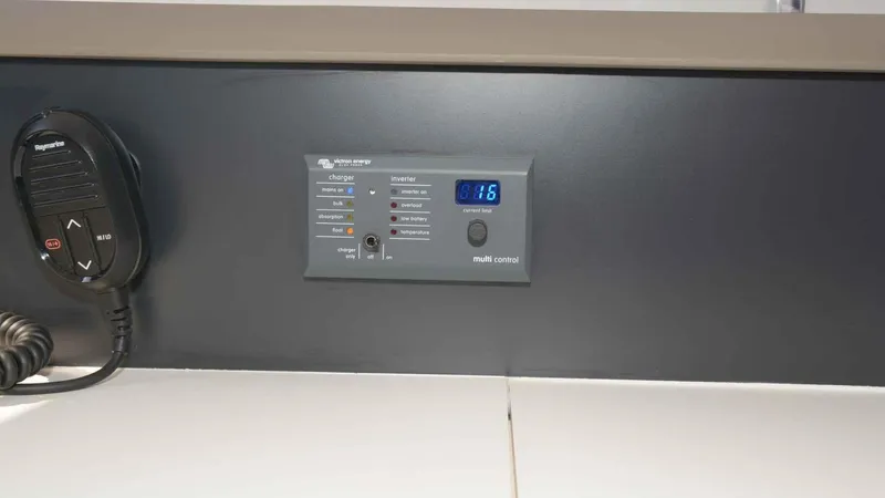  Yacht Photos Pics Bali 4.1 2019 control panel with microphone.