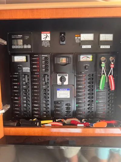 Sunshine State Of Mind Yacht Photos Pics 