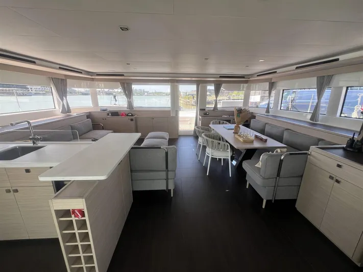  Yacht Photos Pics IMG_7006.JPG