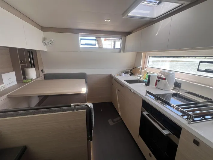  Yacht Photos Pics IMG_7019.JPG