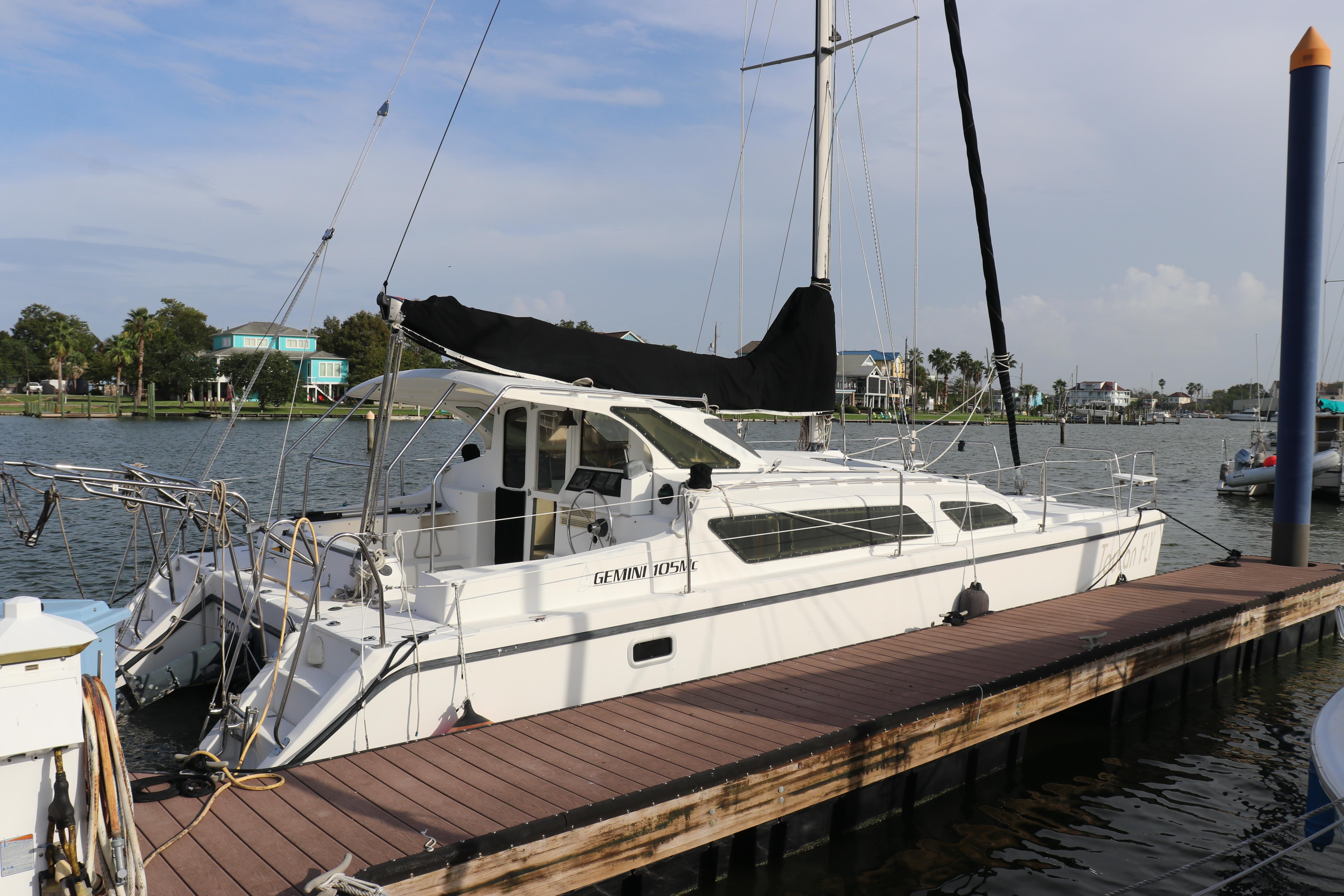 gemini catamaran 105mc for sale