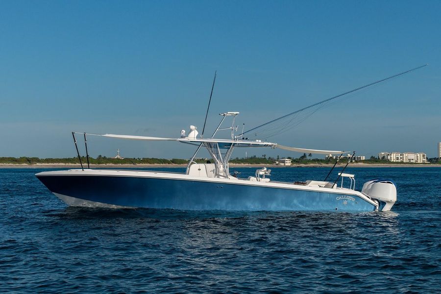 2013 Bahama 41 Open