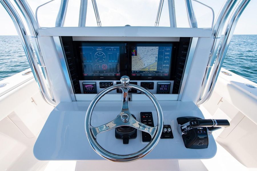 2013 Bahama 41 Open