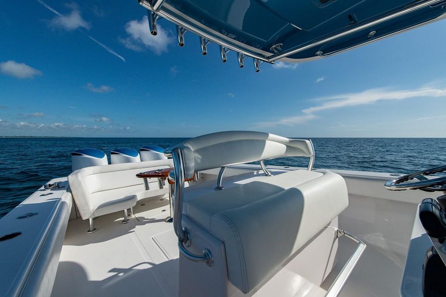 2013 Bahama 41 Open