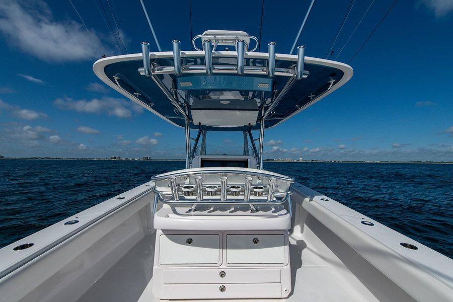 2013 Bahama 41 Open