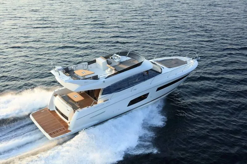Twelve Yacht Photos Pics 