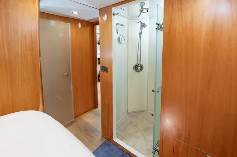 Fitfo Yacht Photos Pics 