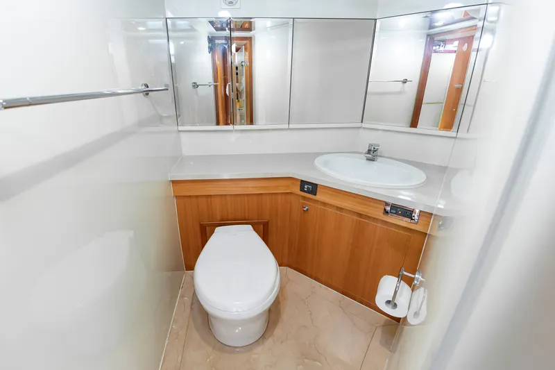 Fitfo Yacht Photos Pics 