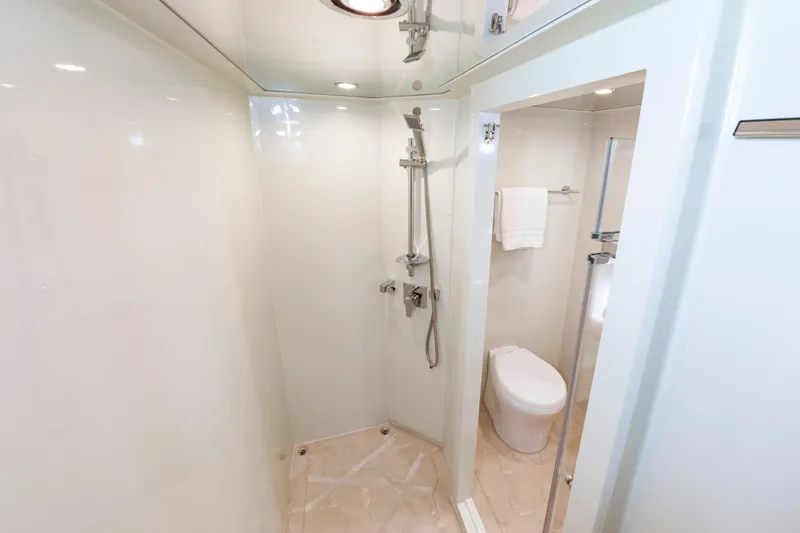 Fitfo Yacht Photos Pics 