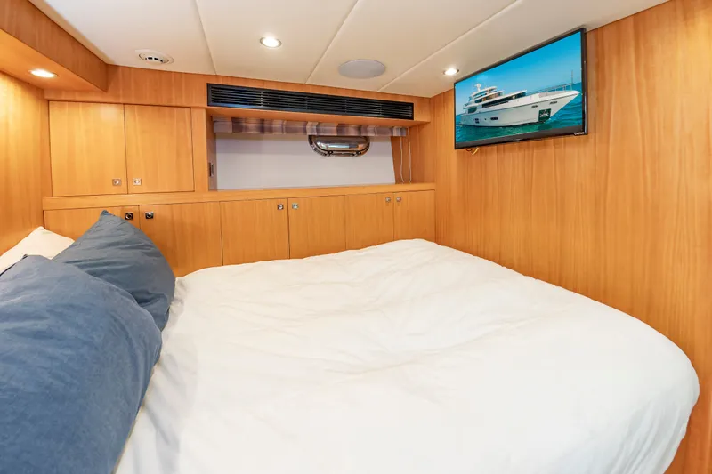 Fitfo Yacht Photos Pics 