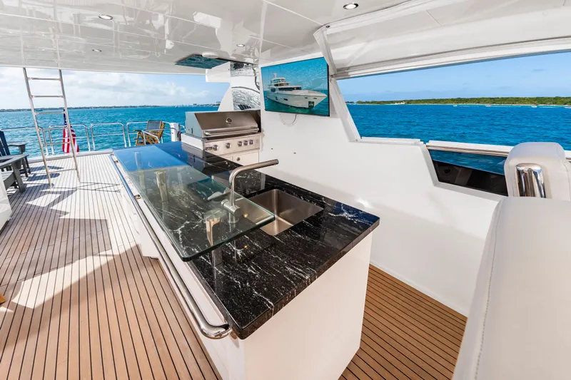 Fitfo Yacht Photos Pics 