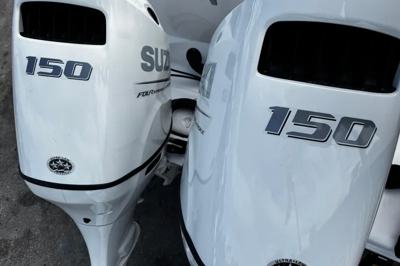  Yacht Photos Pics Twin Suzuki 150 horsepower outboard engines on a 2026 Sea Pro 262 Offshore boat.