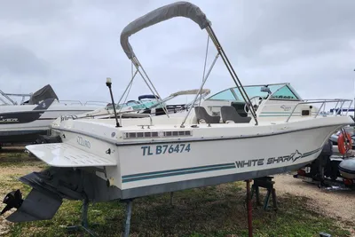2002 White Shark 237