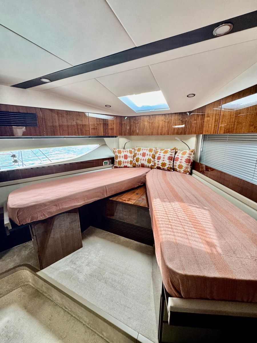 2020 Fairline 43 