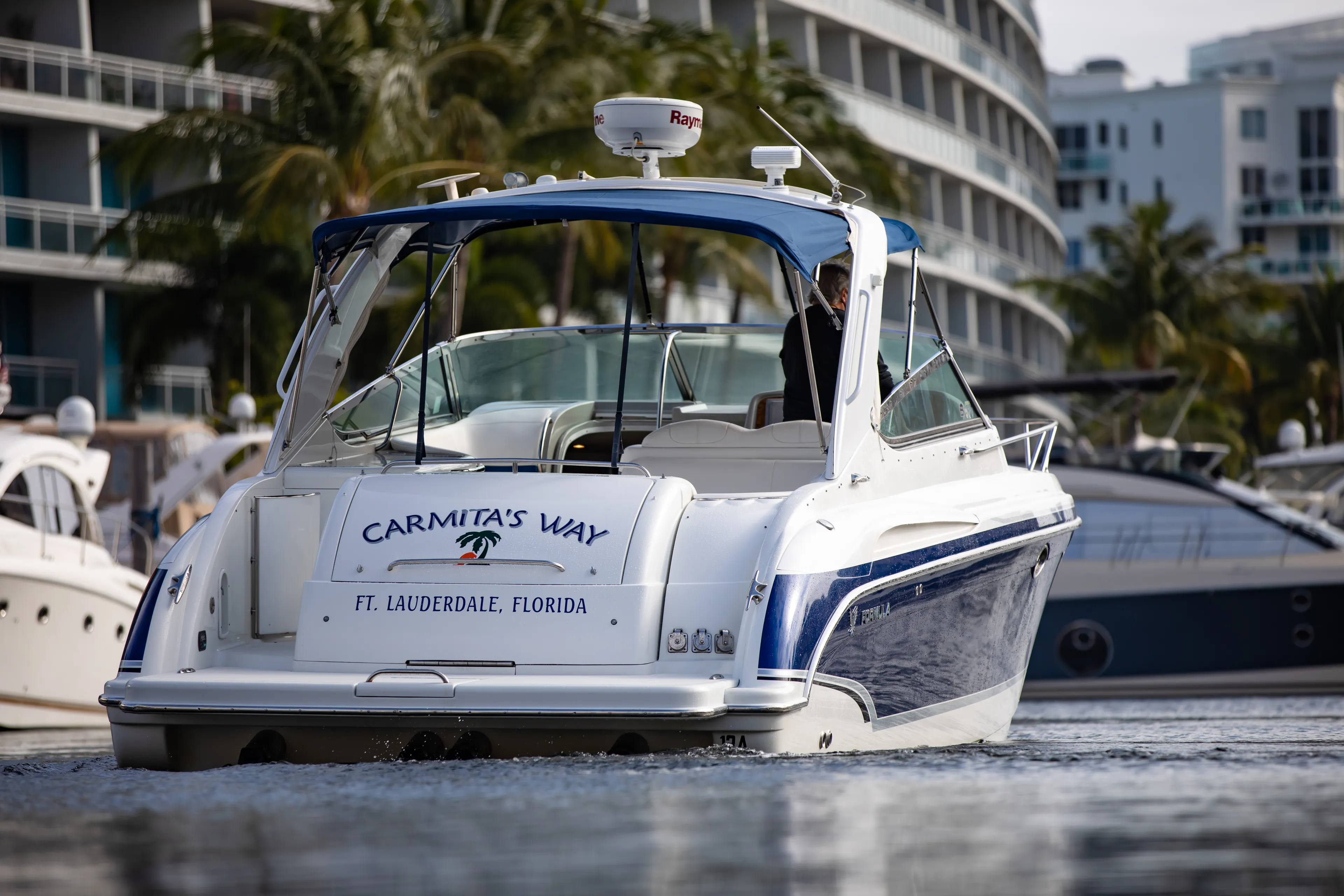 Carmita's Way Yacht Photos Pics 2007 Formula 370 Super Sport boat in Fort Lauderdale marina.