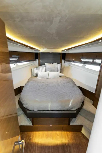 Royal Speerit III Yacht Photos Pics 2018 Cruisers 45 Cantius 'Royal Speerit III'