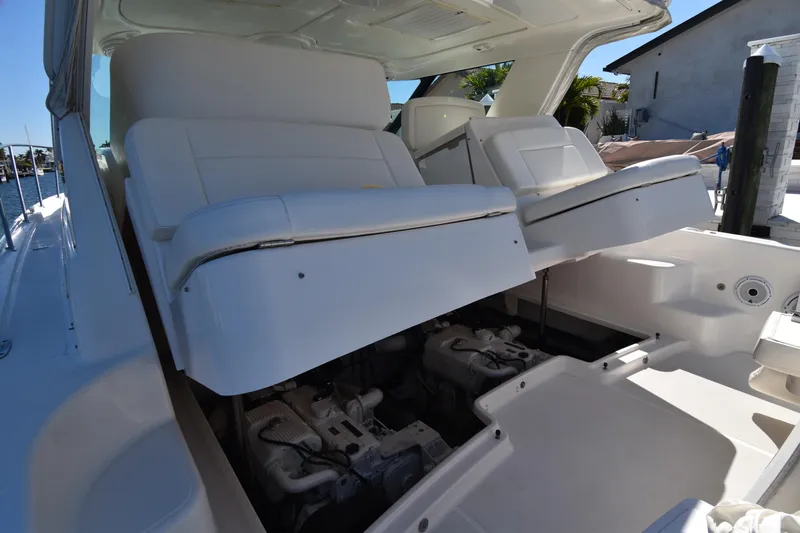Bossa Nova Yacht Photos Pics 2006 Tiara Yachts 3600 Open with raised seating, revealing engine compartment.