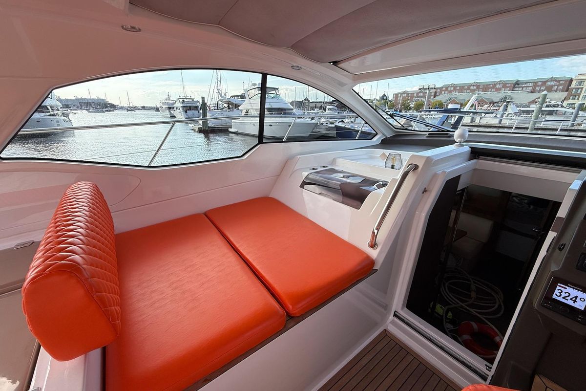 2016 Azimut 43 
