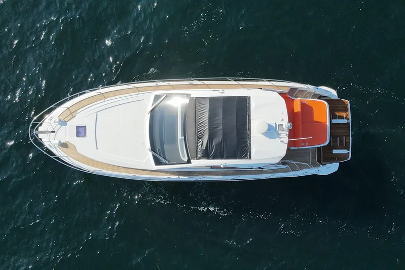  Yacht Photos Pics Overhead view of 2016 Azimut Atlantis 43 yacht on open water.