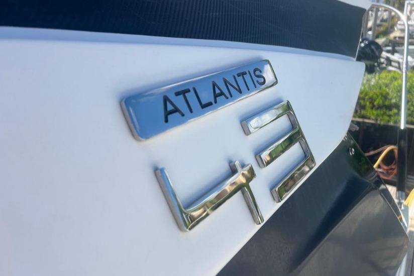 2016 Azimut 43 