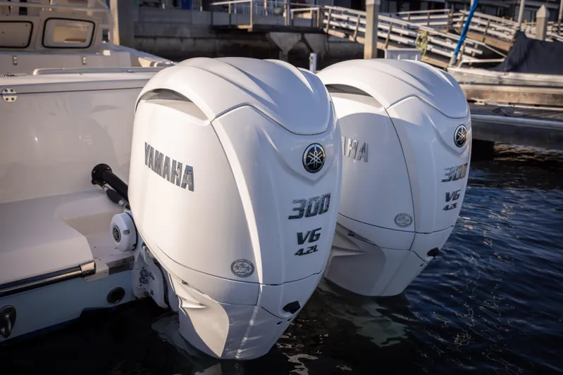 Shooter Yacht Photos Pics Twin Yamaha 300 V6 outboard engines on a 2022 Grady-White 30.6 Canyon boat.